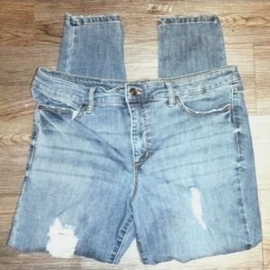 Sofia Vergara* Distressed Skinny Jeans